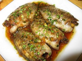 Cá rô kho tiêu